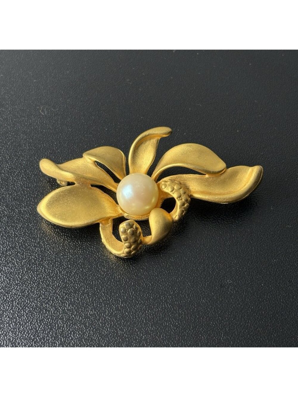 Vintage Gold Toned Flower Brooch Pin with Faux Pearl Floral 2.5" Wide